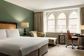 St. Pancras, London, Autograph Collection