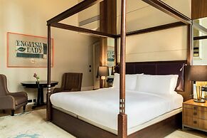 St. Pancras, London, Autograph Collection