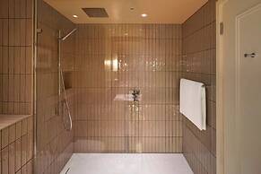 St. Pancras, London, Autograph Collection