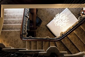 St. Pancras, London, Autograph Collection