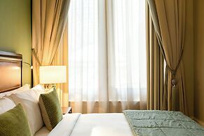 St. Pancras, London, Autograph Collection