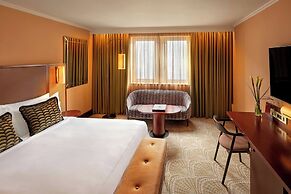 St. Pancras, London, Autograph Collection