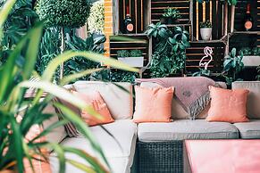 St. Pancras, London, Autograph Collection