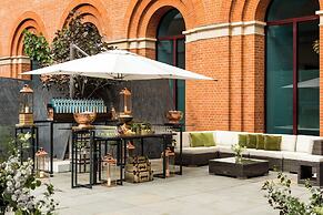 St. Pancras, London, Autograph Collection