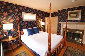 Swift House Inn