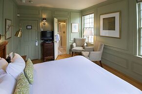 Swift House Inn