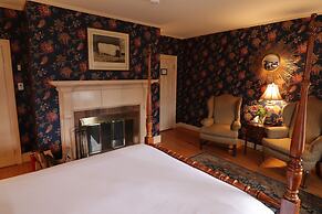Swift House Inn