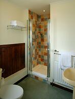 Exmoor House - Guest House