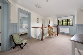 Exmoor House - Guest House