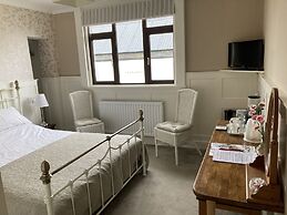 Exmoor House - Guest House