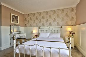 Exmoor House - Guest House