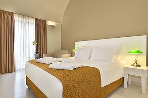 Ruth Daniel Residence