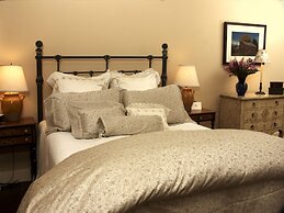 The Reluctant Panther Inn and Restaurant