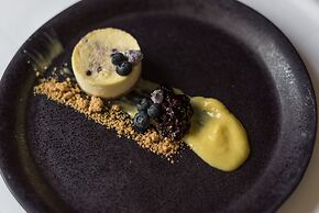 The Reluctant Panther Inn and Restaurant