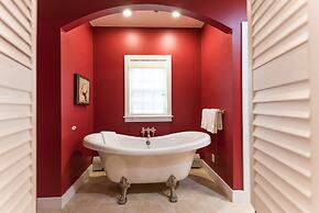 The Reluctant Panther Inn and Restaurant