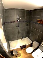 Le Soly Hotel