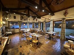 Le Soly Hotel