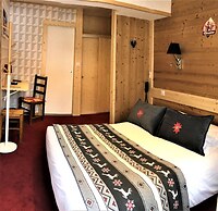 Le Soly Hotel