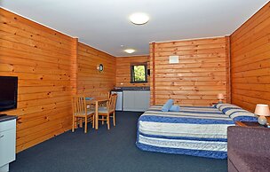Leith Valley Holiday Park & Motels