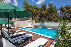 Villa Fani - Apartments and Rooms