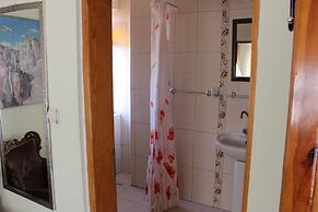 Valleypark Hotel - Hostel