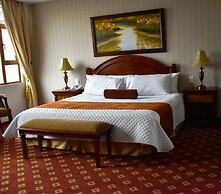 Grand Victoria Boutique Hotel
