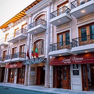 Grand Victoria Boutique Hotel