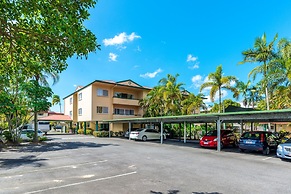 Tradewinds McLeod Holiday Apartments