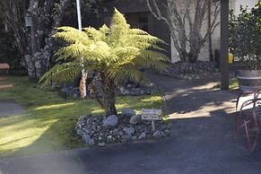 Judges Pool Motel
