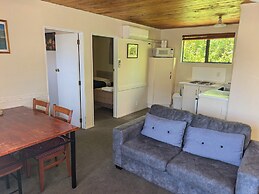 Judges Pool Motel