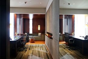 Hansar Bangkok Hotel