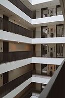 Hansar Bangkok Hotel