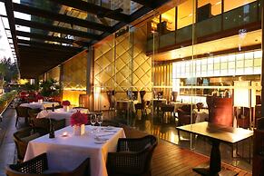 Hansar Bangkok Hotel