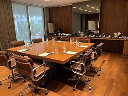 Hansar Bangkok Hotel