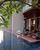 Hansar Bangkok Hotel