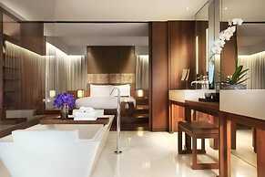 Hansar Bangkok Hotel