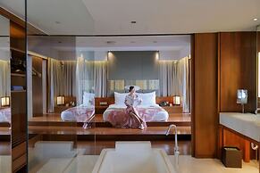 Hansar Bangkok Hotel