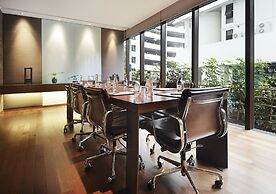 Hansar Bangkok Hotel