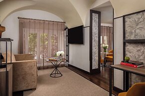 NH Collection Palacio de Tepa