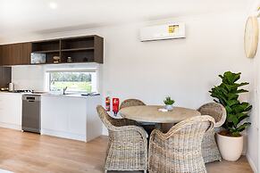 Seahorse Inn Hotel & Villas