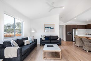 Seahorse Inn Hotel & Villas