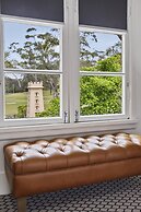 Seahorse Inn Hotel & Villas