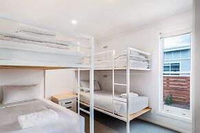 Seahorse Inn Hotel & Villas