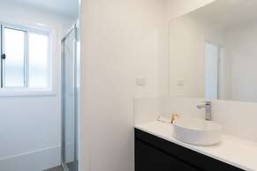 Seahorse Inn Hotel & Villas