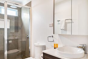 Seahorse Inn Hotel & Villas