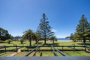 Seahorse Inn Hotel & Villas