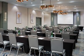 DoubleTree by Hilton Houston Westchase