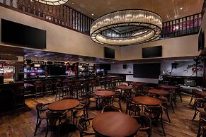 Grand Millennium Al Wahda