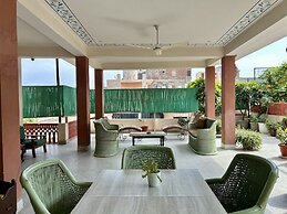 Suryaa Villa - A City Centre Hotel