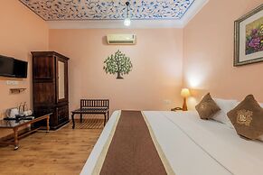 Suryaa Villa - A City Centre Hotel